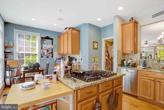 5228 HAROLD SECORD ST, Alexandria, VA 22304