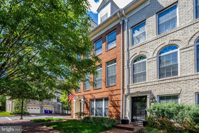 5228 HAROLD SECORD ST, Alexandria, VA 22304
