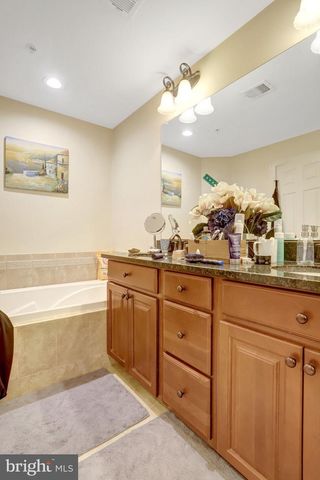5228 HAROLD SECORD ST, Alexandria, VA 22304