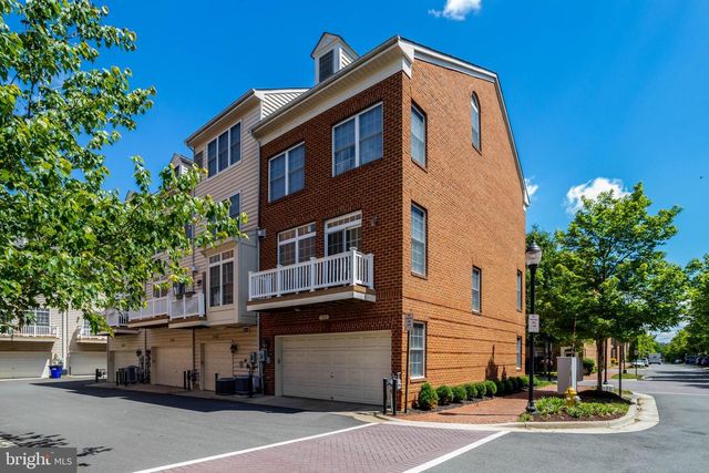 5228 HAROLD SECORD ST, Alexandria, VA 22304