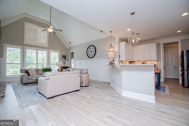 216 Yorkshire Lane, Villa Rica, GA 30180
