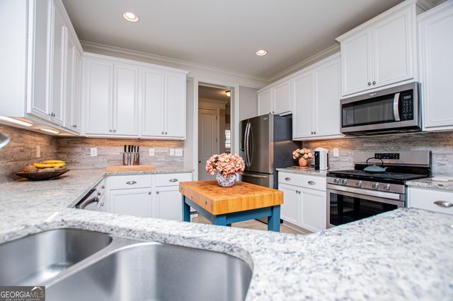 216 Yorkshire Lane, Villa Rica, GA 30180