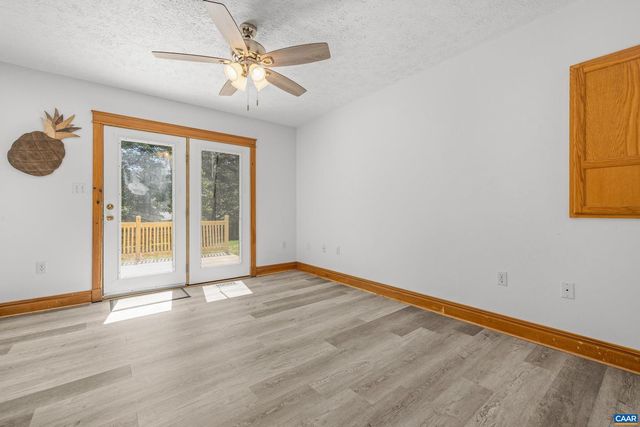 4 OLD HOMESTEAD CIR, Palmyra, VA 22963