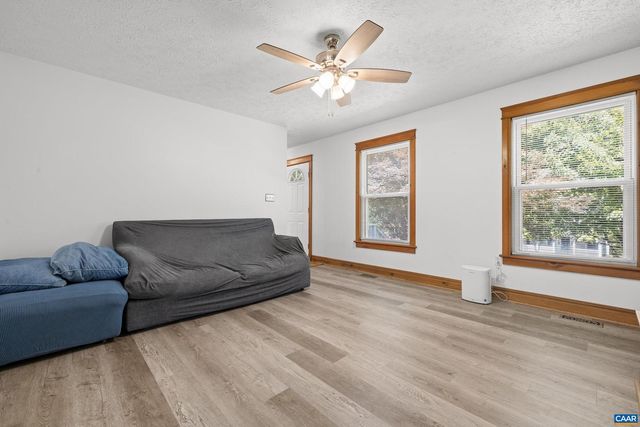 4 OLD HOMESTEAD CIR, Palmyra, VA 22963