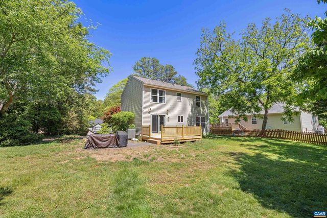 4 OLD HOMESTEAD CIR, Palmyra, VA 22963