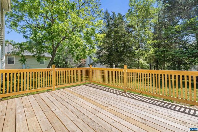 4 OLD HOMESTEAD CIR, Palmyra, VA 22963