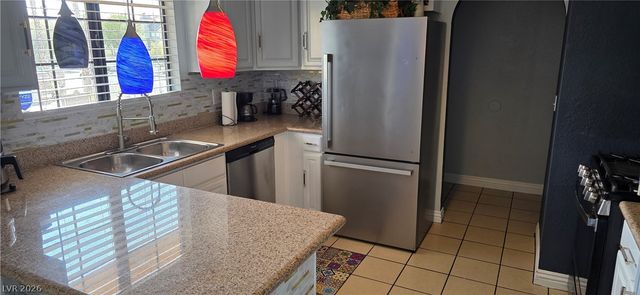 2700 North Rainbow Boulevard 2133, Las Vegas, NV 89108