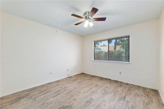 11915 Charing Cross RD A, Austin, TX 78759