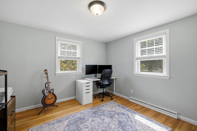 9 Claude Rd, Chelmsford, MA 01824