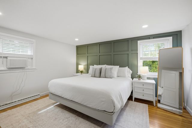 9 Claude Rd, Chelmsford, MA 01824