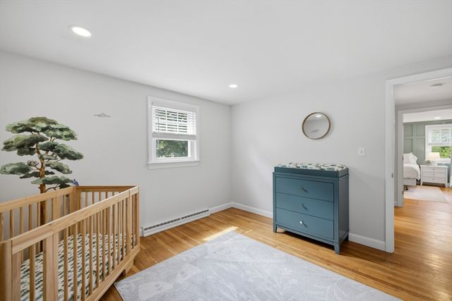 9 Claude Rd, Chelmsford, MA 01824