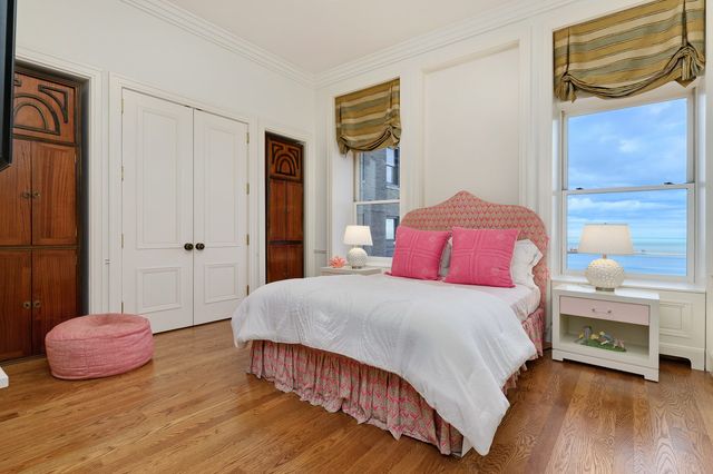 189 E LAKE SHORE Drive PH18, Chicago, IL 60611