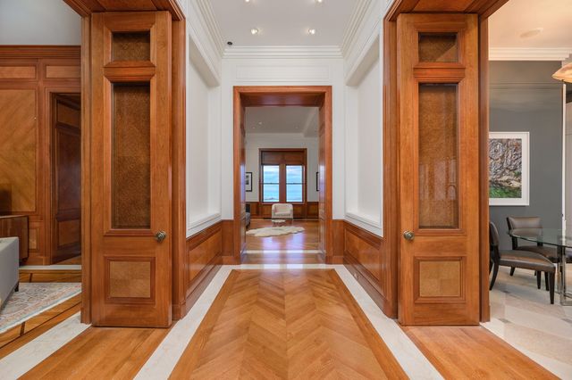 189 E LAKE SHORE Drive PH18, Chicago, IL 60611