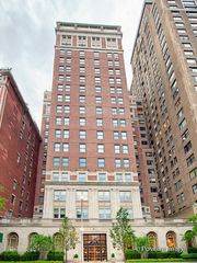 189 E LAKE SHORE Drive PH18, Chicago, IL 60611