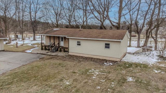 4445 N 1St Place, Leesburg, IN 46538