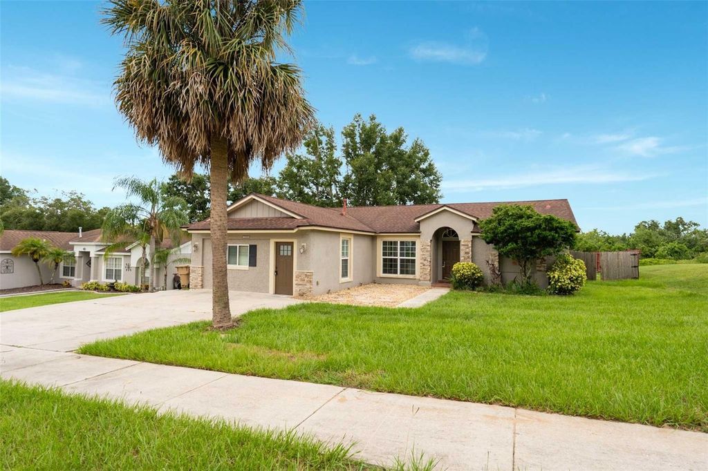 15908 LAKE ORIENTA COURT, Clermont, FL 34711