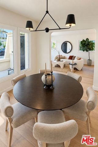 7508 Rosewood Avenue, Los Angeles, CA 90036