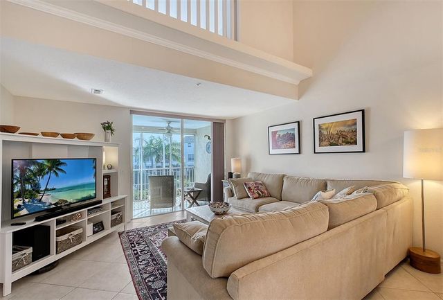 4230 CASTLEBRIDGE LANE 1821, Sarasota, FL 34238