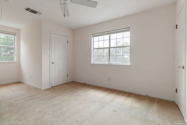 31949 Oak Ridge Pkwy, Bulverde, TX 78163