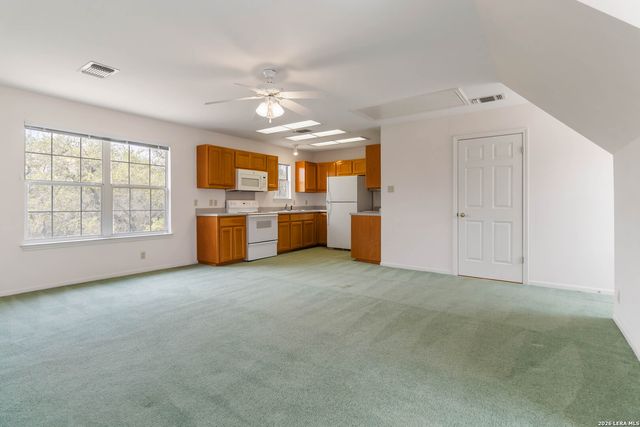 31949 Oak Ridge Pkwy, Bulverde, TX 78163