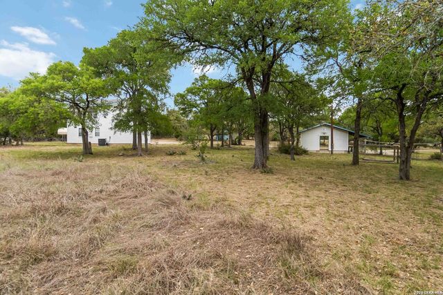 31949 Oak Ridge Pkwy, Bulverde, TX 78163
