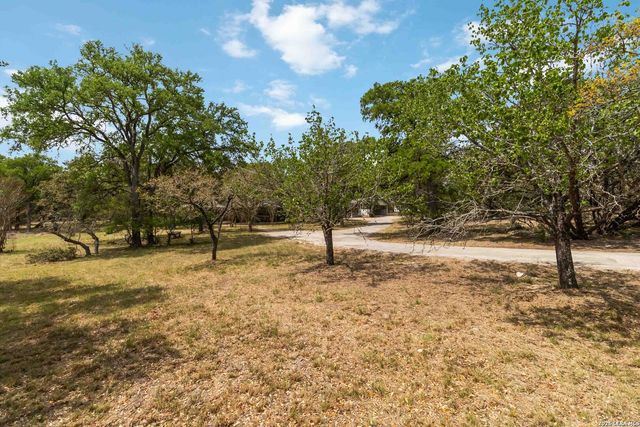 31949 Oak Ridge Pkwy, Bulverde, TX 78163