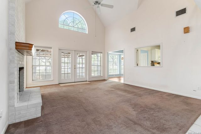 31949 Oak Ridge Pkwy, Bulverde, TX 78163