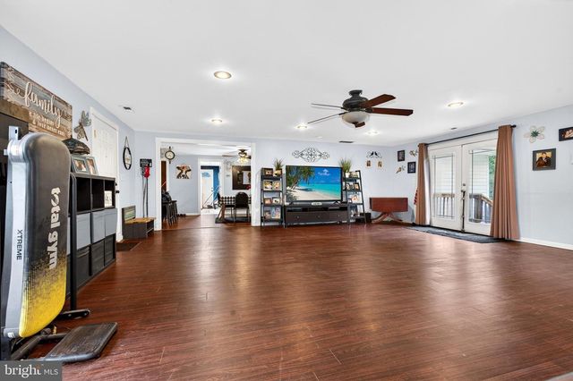 7541 OLD BATTLE GROVE RD, Dundalk, MD 21222