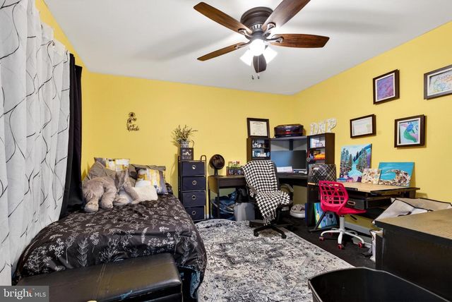 7541 OLD BATTLE GROVE RD, Dundalk, MD 21222