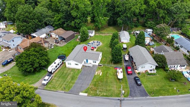 7541 OLD BATTLE GROVE RD, Dundalk, MD 21222