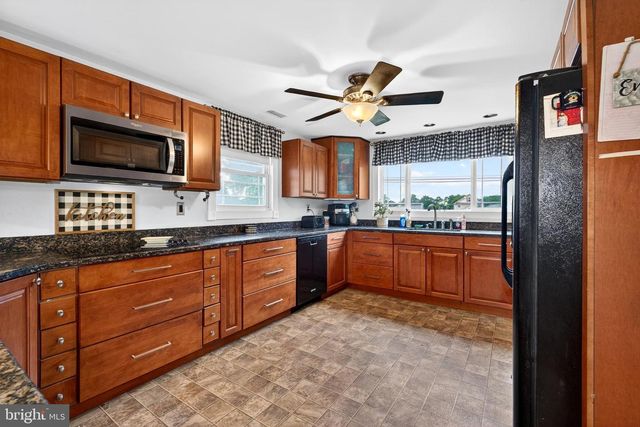 7541 OLD BATTLE GROVE RD, Dundalk, MD 21222