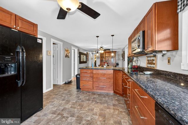7541 OLD BATTLE GROVE RD, Dundalk, MD 21222