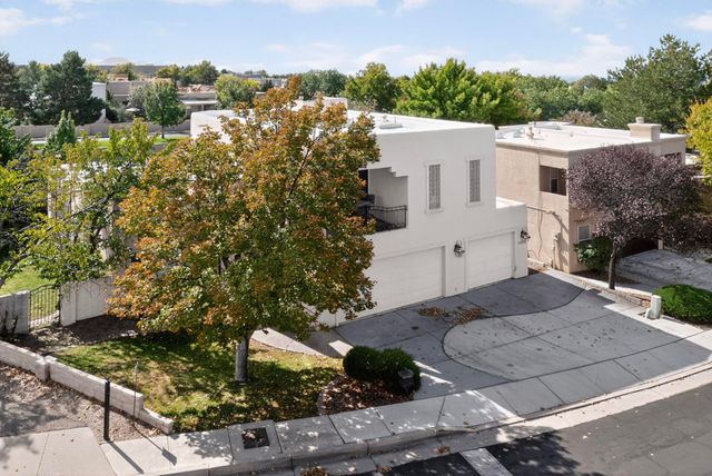 11436 Woodmar Lane NE, Albuquerque, NM 87111