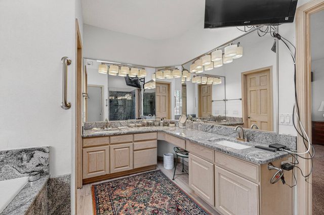 11436 Woodmar Lane NE, Albuquerque, NM 87111