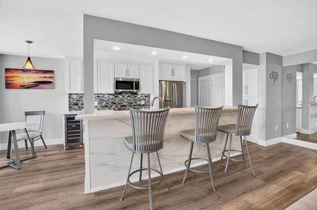 104 HALF MOON Circle D2, Hypoluxo, FL 33462