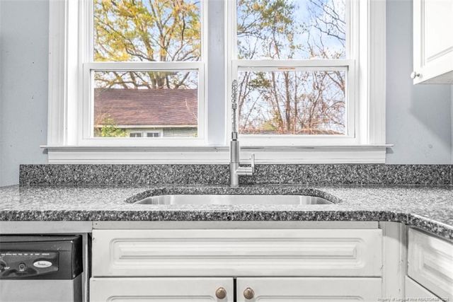 313 S Racepath Street, Fayetteville, NC 28301