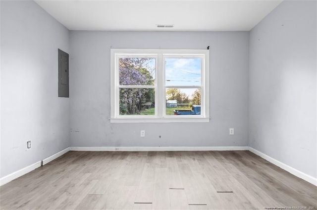 313 S Racepath Street, Fayetteville, NC 28301