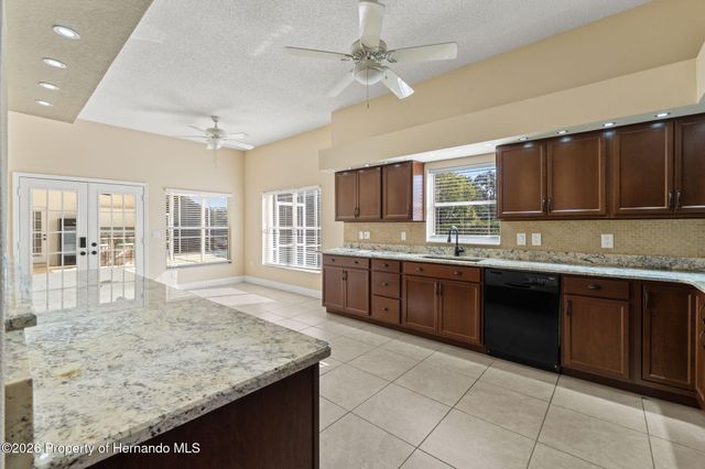 9570 Southern Belle Drive, Weeki Wachee, FL 34613