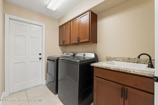 9570 Southern Belle Drive, Weeki Wachee, FL 34613