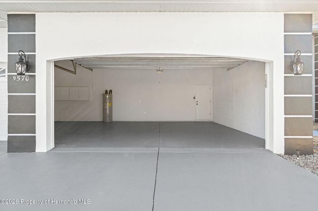 9570 Southern Belle Drive, Weeki Wachee, FL 34613