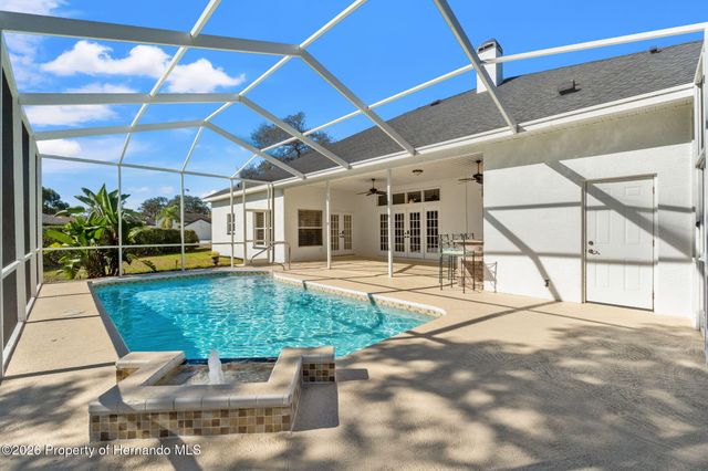 9570 Southern Belle Drive, Weeki Wachee, FL 34613