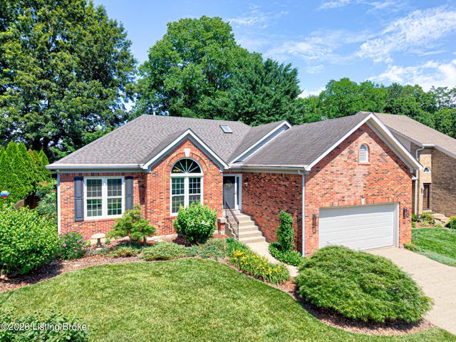 1415 Cadet Ct, Louisville, KY 40222