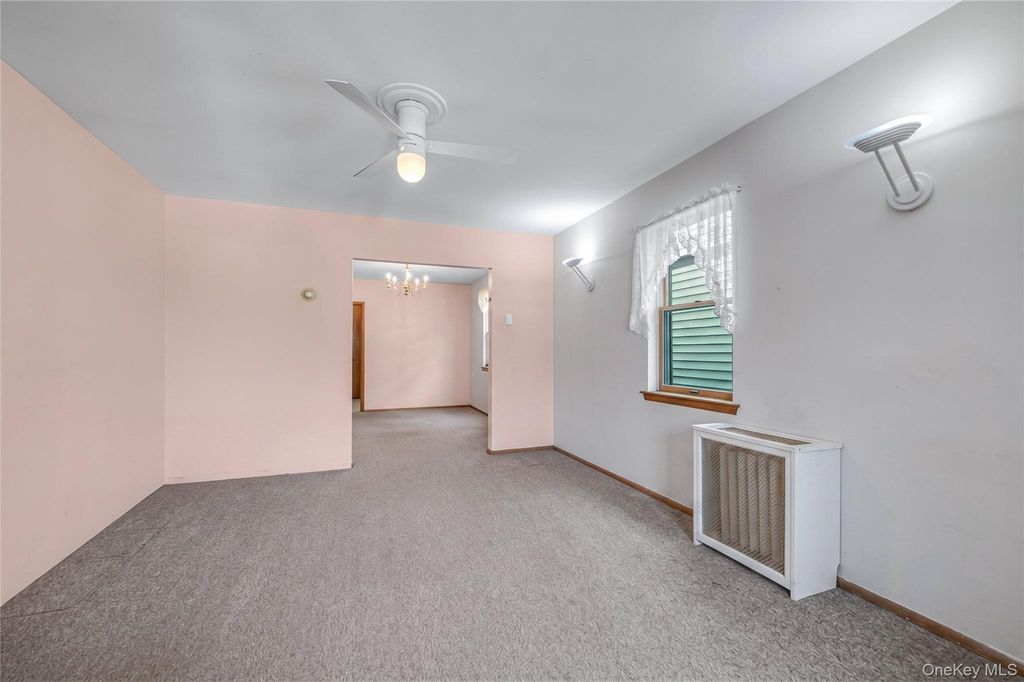 15-11 149th Street, Whitestone, NY 11357 — photo 4