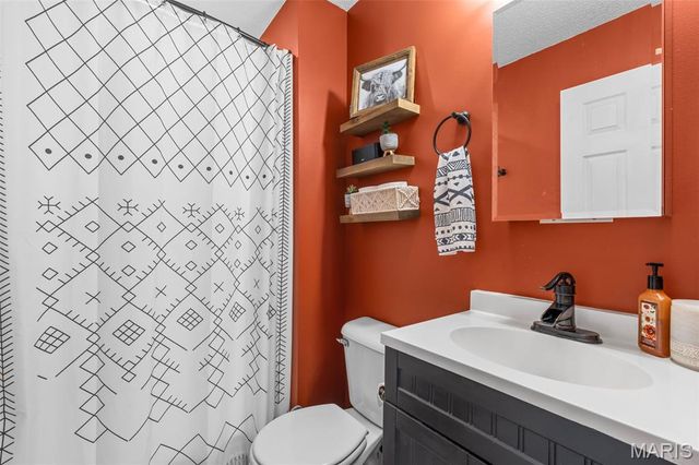 813 Northridge Drive, Marthasville, MO 63357