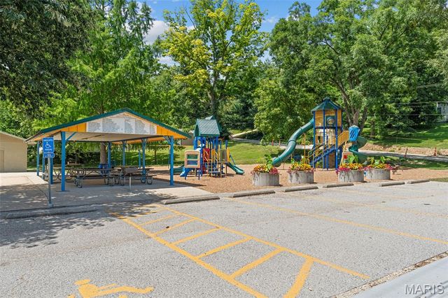 813 Northridge Drive, Marthasville, MO 63357