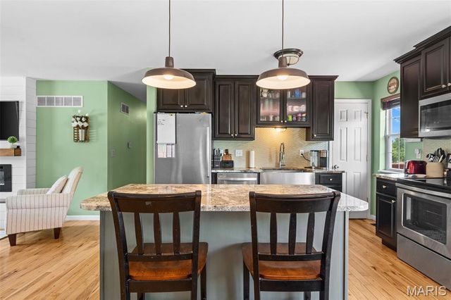 813 Northridge Drive, Marthasville, MO 63357