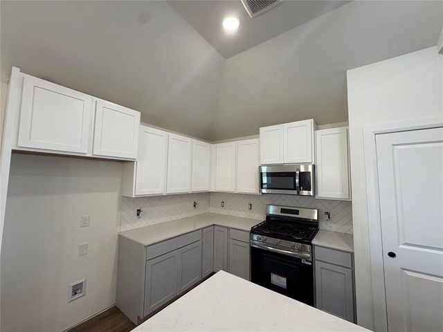 9020 Blackfork Lane, Oklahoma City, OK 73160