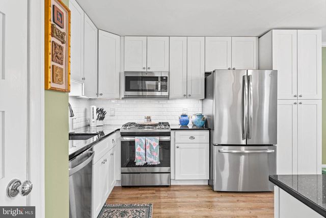 764 EDDEN CT, Southampton, PA 18966