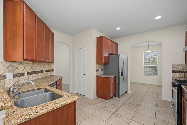 18307 All Oak Trail, Houston, TX 77084