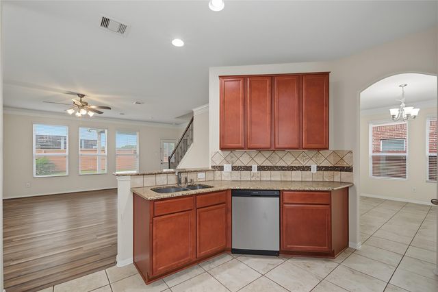 18307 All Oak Trail, Houston, TX 77084